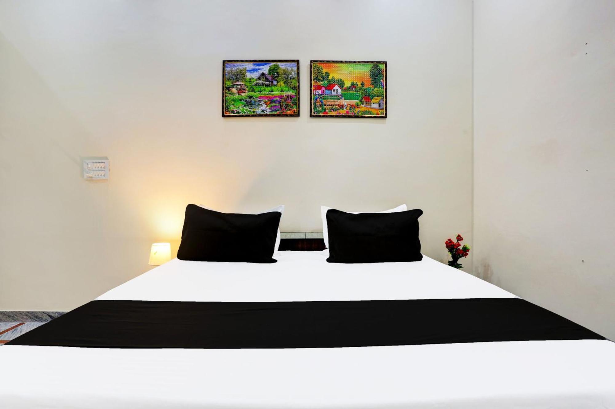 Super Hotel O Swarnim Hotel Neemrana Exterior photo